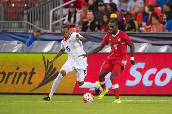  热那亚保级生死战，主场顽强逼平直接竞争对手