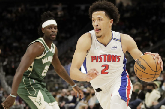  坎宁安全面发挥活塞击败魔术终结十连败